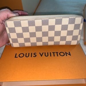 Louis Vuitton Clemence wallet